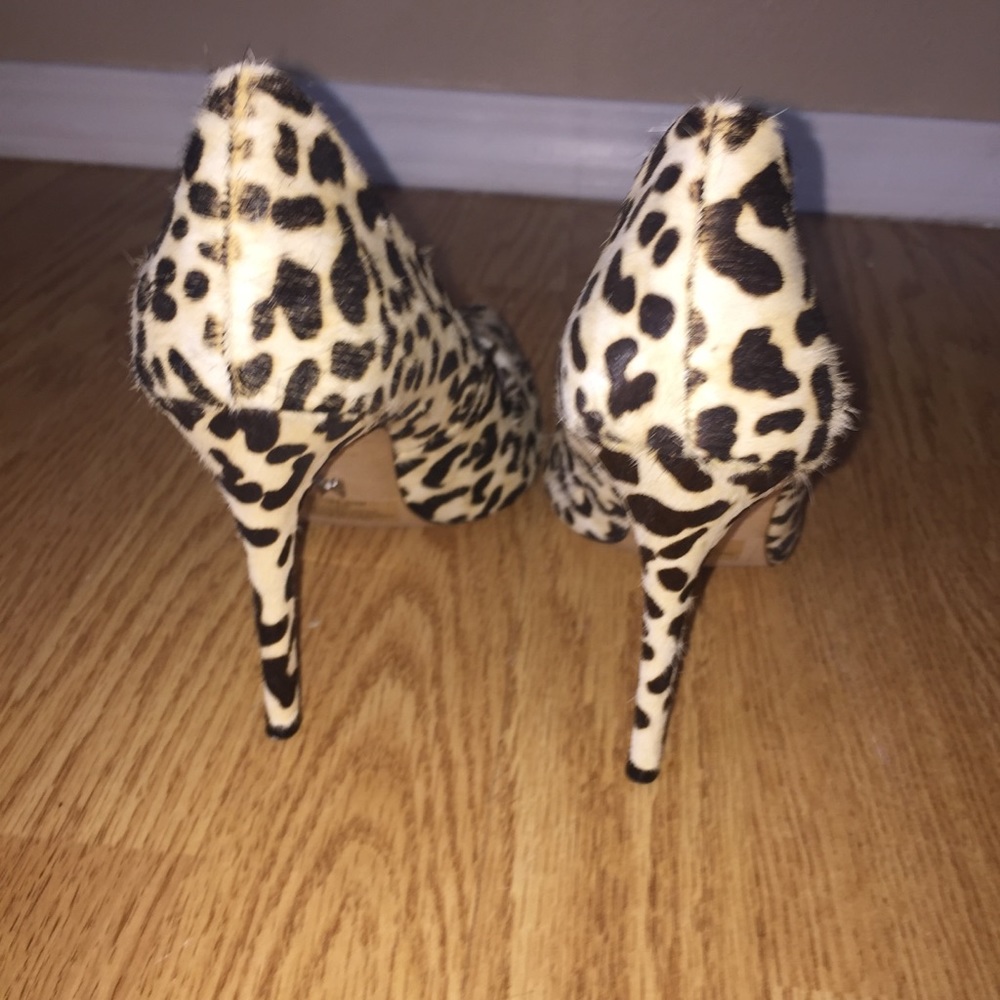 NWOT rock & republic cheetah stilettos - Picture 3 of 6